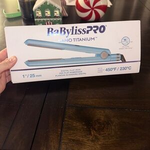 BaBylissPRO Nano Titanium Hair Straightener Iron